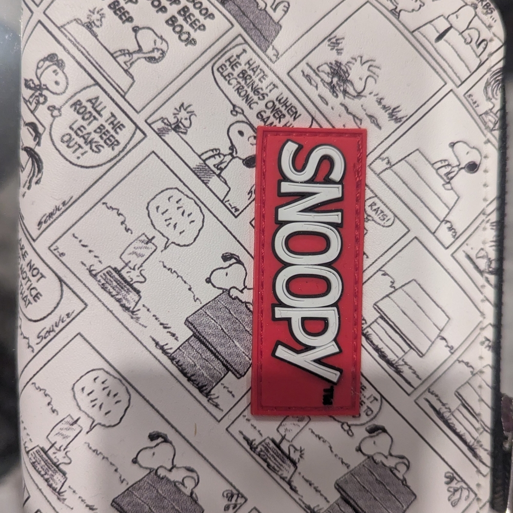 Snoopy Comic Print Pouch